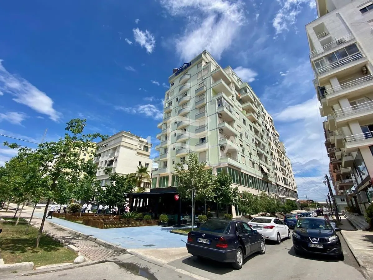 Sandy 660 Durrës